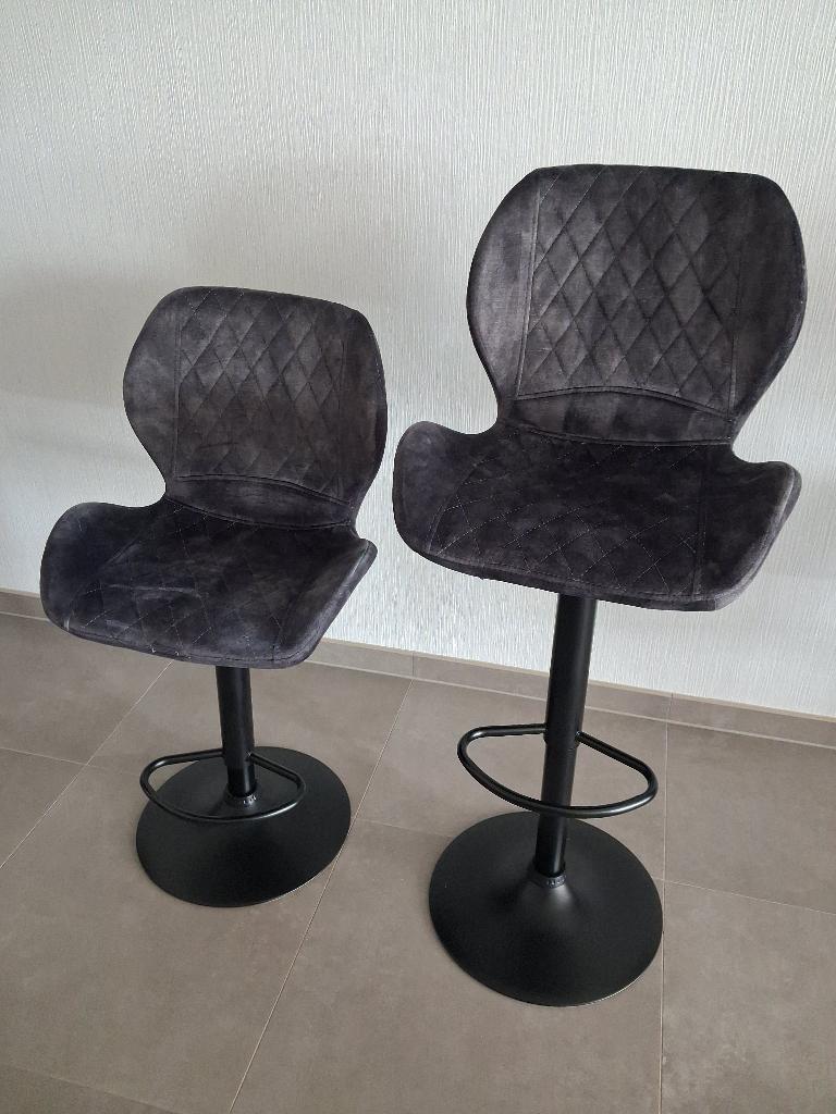 Deux tabourets de bar/chaise de cuisine, Tissus, Gris, Deux, Enlèvement
