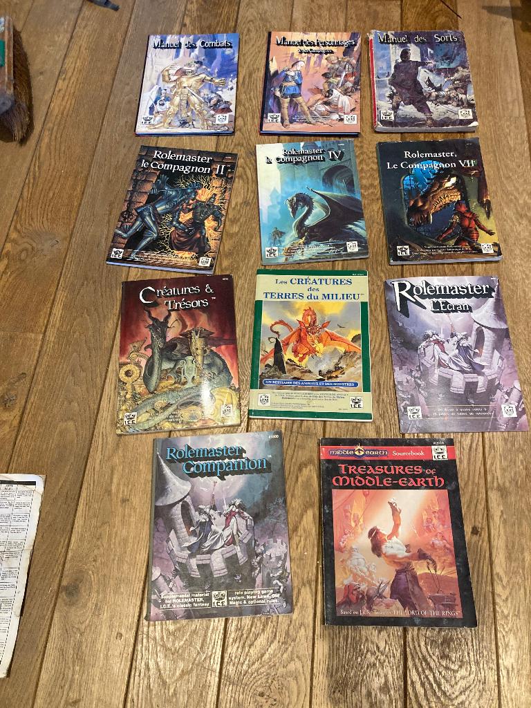 Rolemaster, Hobby & Loisirs créatifs, Jeux de société | Autre, Enlèvement ou Envoi
