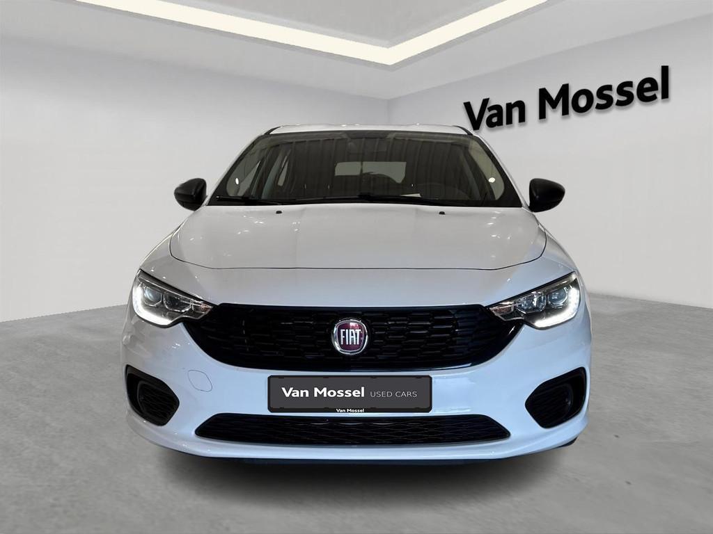 Fiat Tipo 1.4 95 pk Business, Achat, Euro 6, Entreprise, https://public.car-pass.be/vhr/6fd58e49-fb77-4be7-a4a8-56256119a883