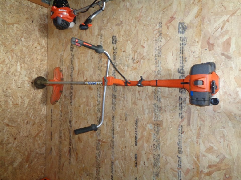 Husqvarna 535 RX bosmaaier, Ophalen, Husqvarna stihl honda, Zo goed als nieuw, Benzine-grasmaaier
