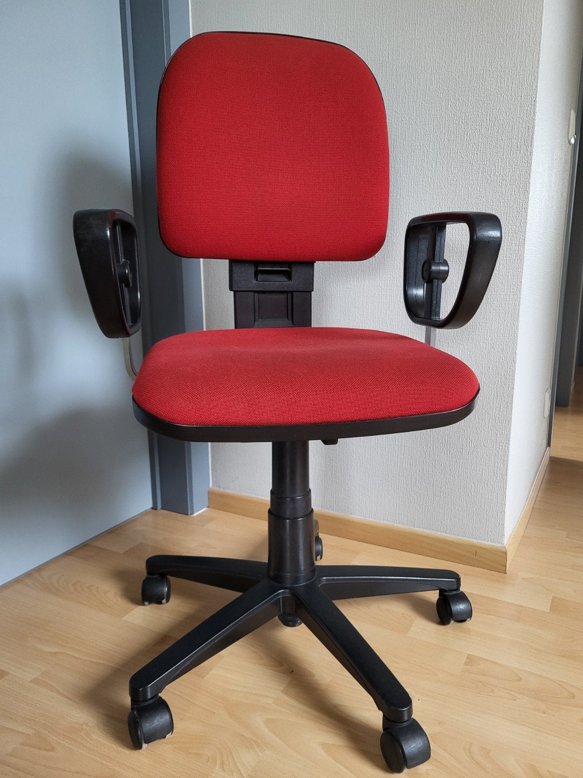 bureaustoel  van het merk Sedus voor volwassenen., Maison & Meubles, Rouge, Comme neuf, Enlèvement, Chaise de bureau