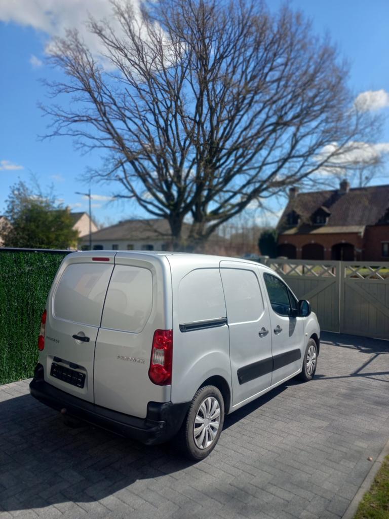 Peugeot Partner 3 places..., Autos, Argent ou Gris, 3 places, Boîte manuelle, Noir