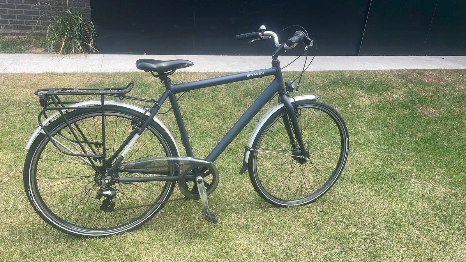 Klassieke fiets blauw B-twin, Fietsen en Brommers, Ophalen, Gebruikt, Minder dan 10 versnellingen