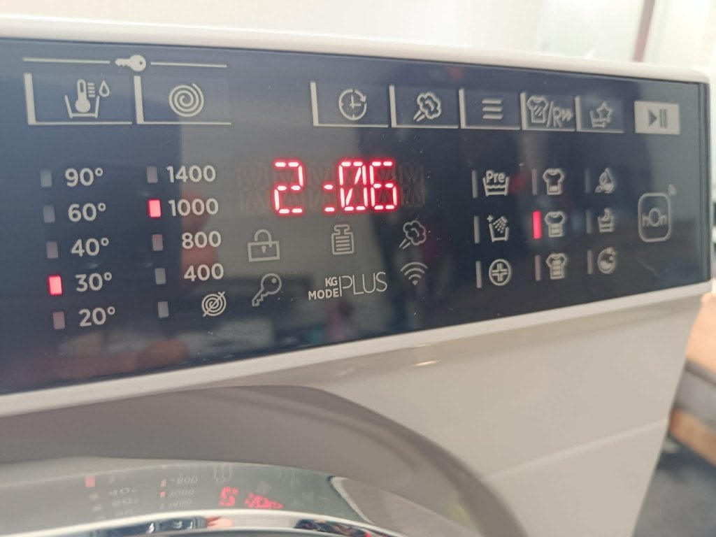 Machine à laver hover 8KG/1400Tr/wifi/vapeur, Elektronische apparatuur, Wasmachines, Ophalen, 1200 tot 1600 toeren, 8 tot 10 kg