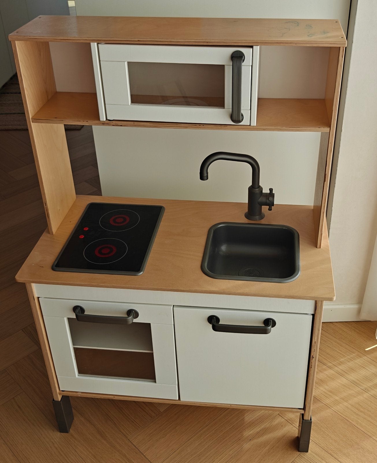 Speelgoedkeuken, Ophalen