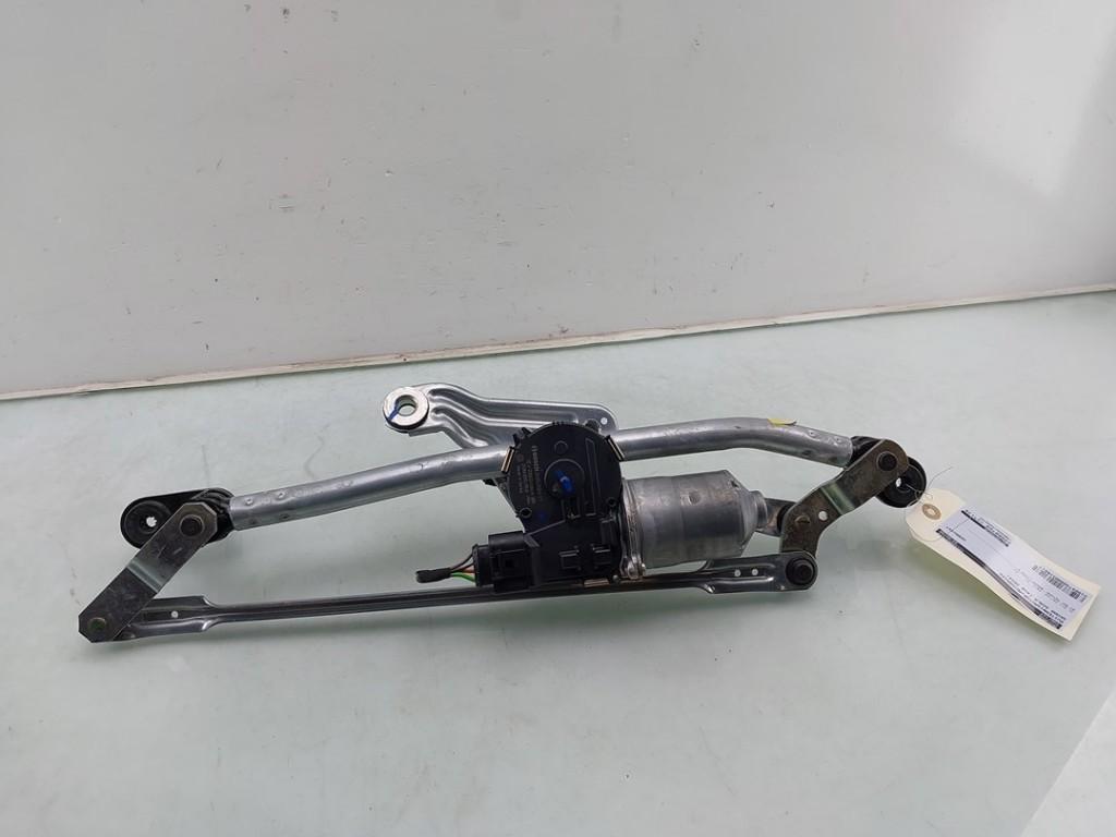 MOTEUR + TRINGLERIE ESSUIE GLACE AVANT (|657955023|657955023, Robert Bosch AG, Utilisé, Skoda, Robert-Bosch-Allee 1
74232  Abstatt, DE