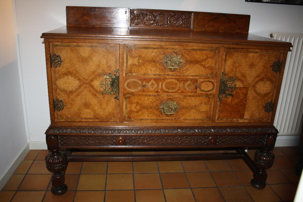Buffet, Enlèvement