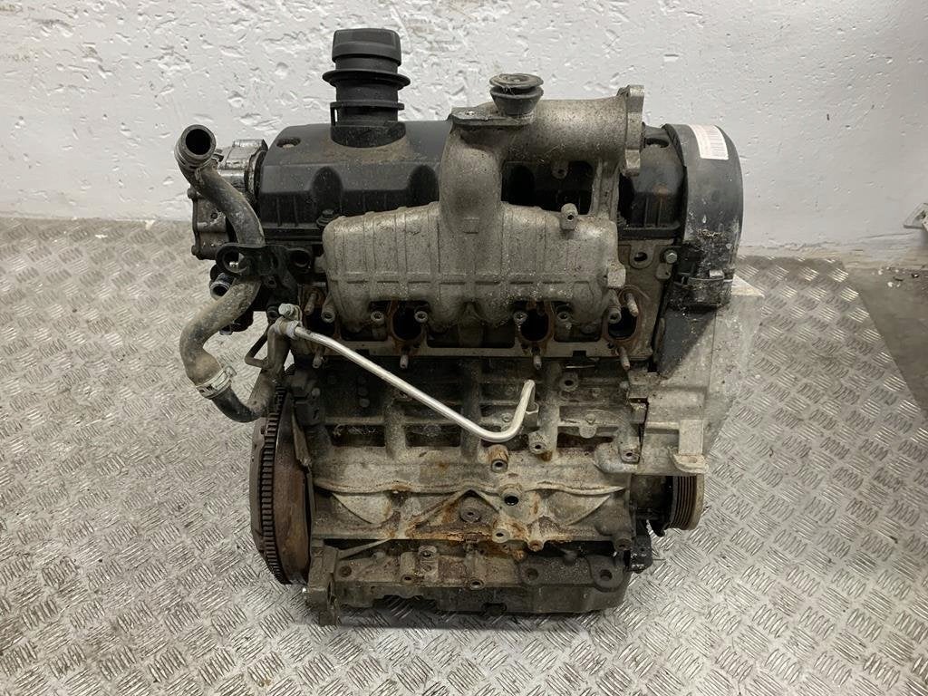 Moteur AXR Nu POLO SKODA A3 GOLF NEW TOLEDO OCTAVIA AUDI, Autos : Pièces & Accessoires, Envoi, Utilisé, Skoda