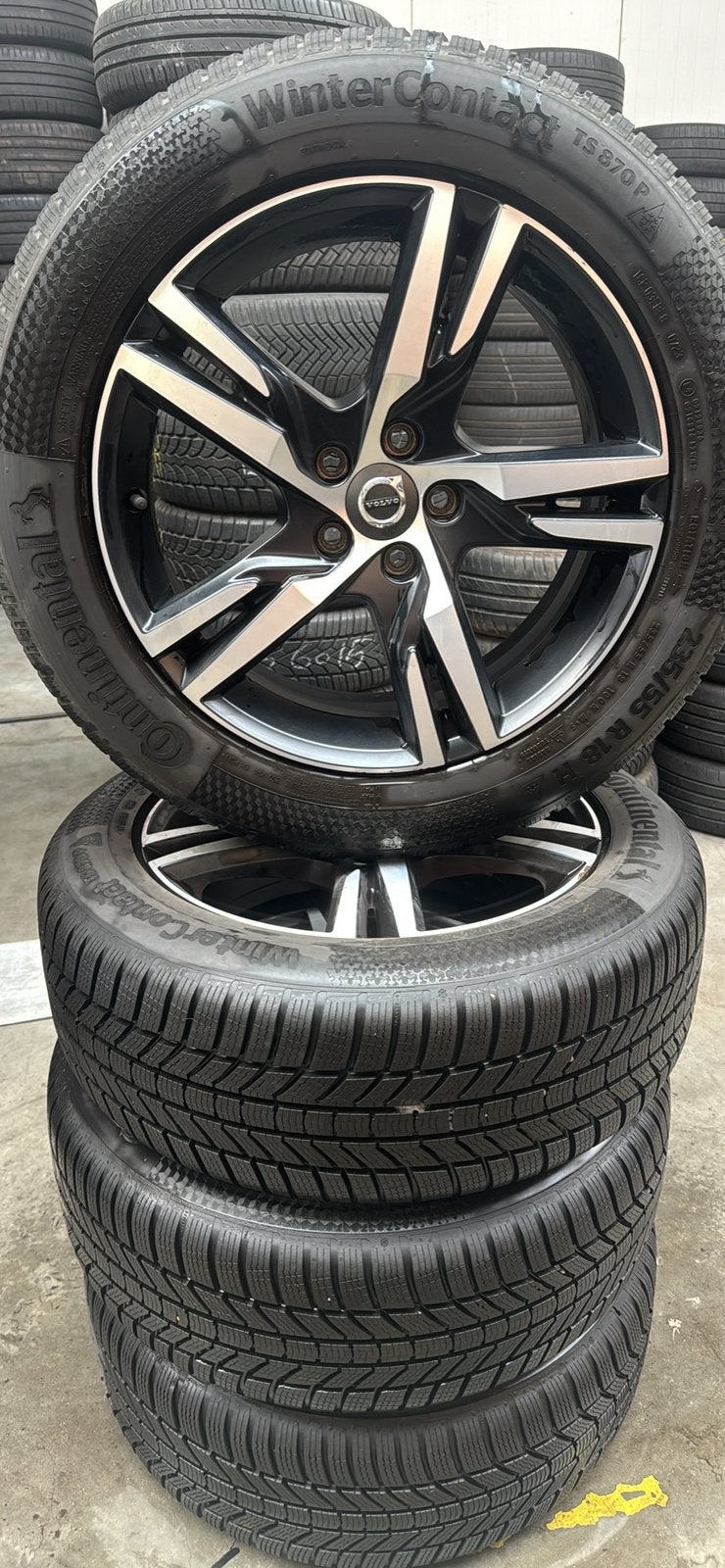 Jantes 2355518 235551823555R8 avec pneus d'hiver Continental, Enlèvement