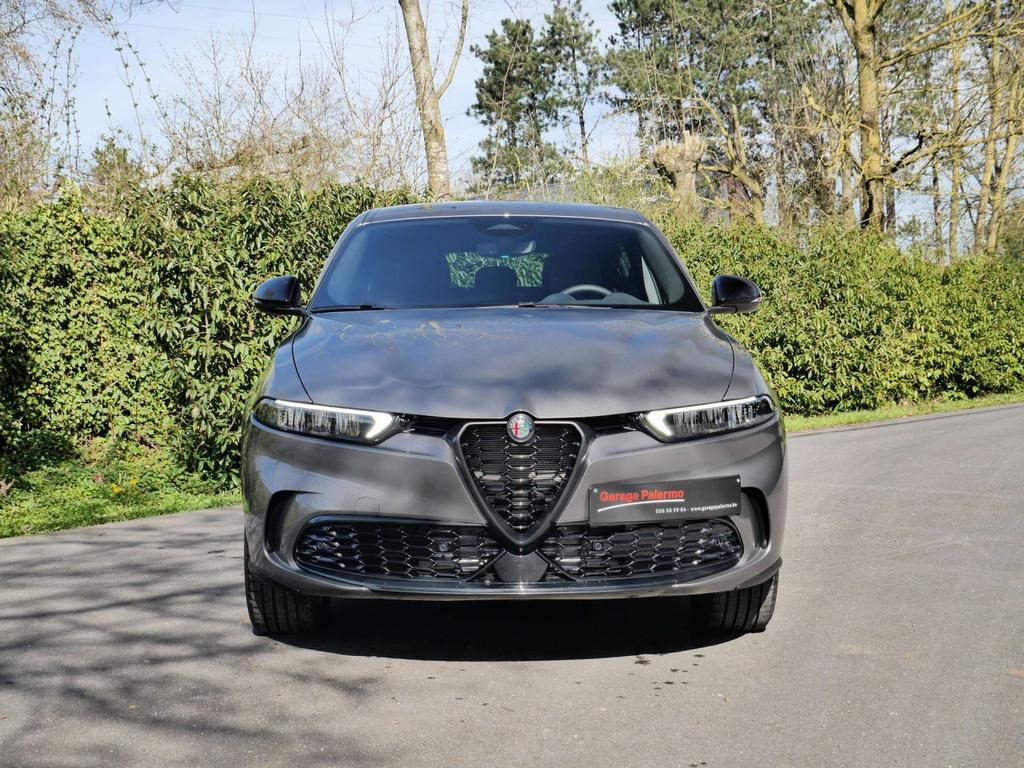 Alfa Romeo Tonale Tonale PHEV Q4 Sprint 190PK (bj 2025), Auto's, Gebruikt, 5 zetels, Hybride Elektrisch/Benzine, 131 pk