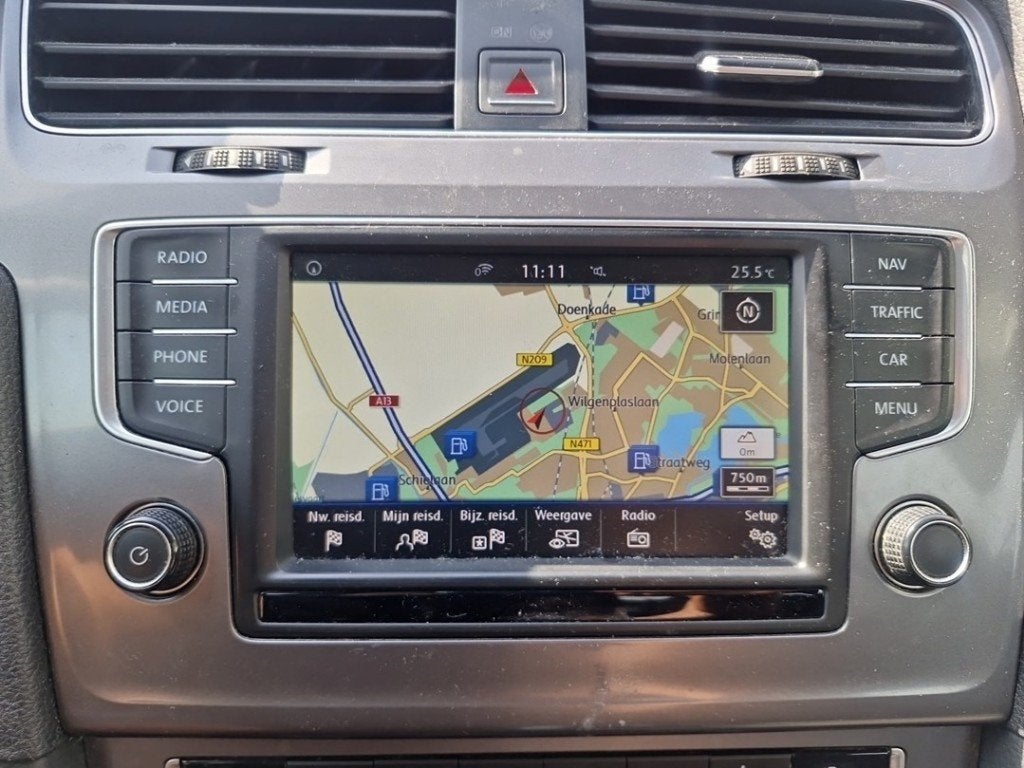 NAVIGATIE SYSTEEM Volkswagen Golf VII Variant (AUVV), Gebruikt, Volkswagen, Volkswagen AG, Kundenbetreuung@volkswagen.de