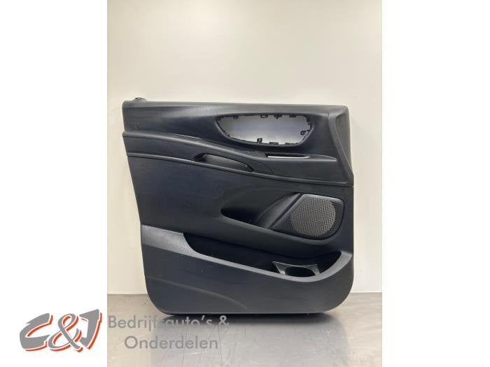 Revêtement portière 4portes avant gauche d'un Mercedes Vit, 3 mois de garantie, Utilisé, -, -