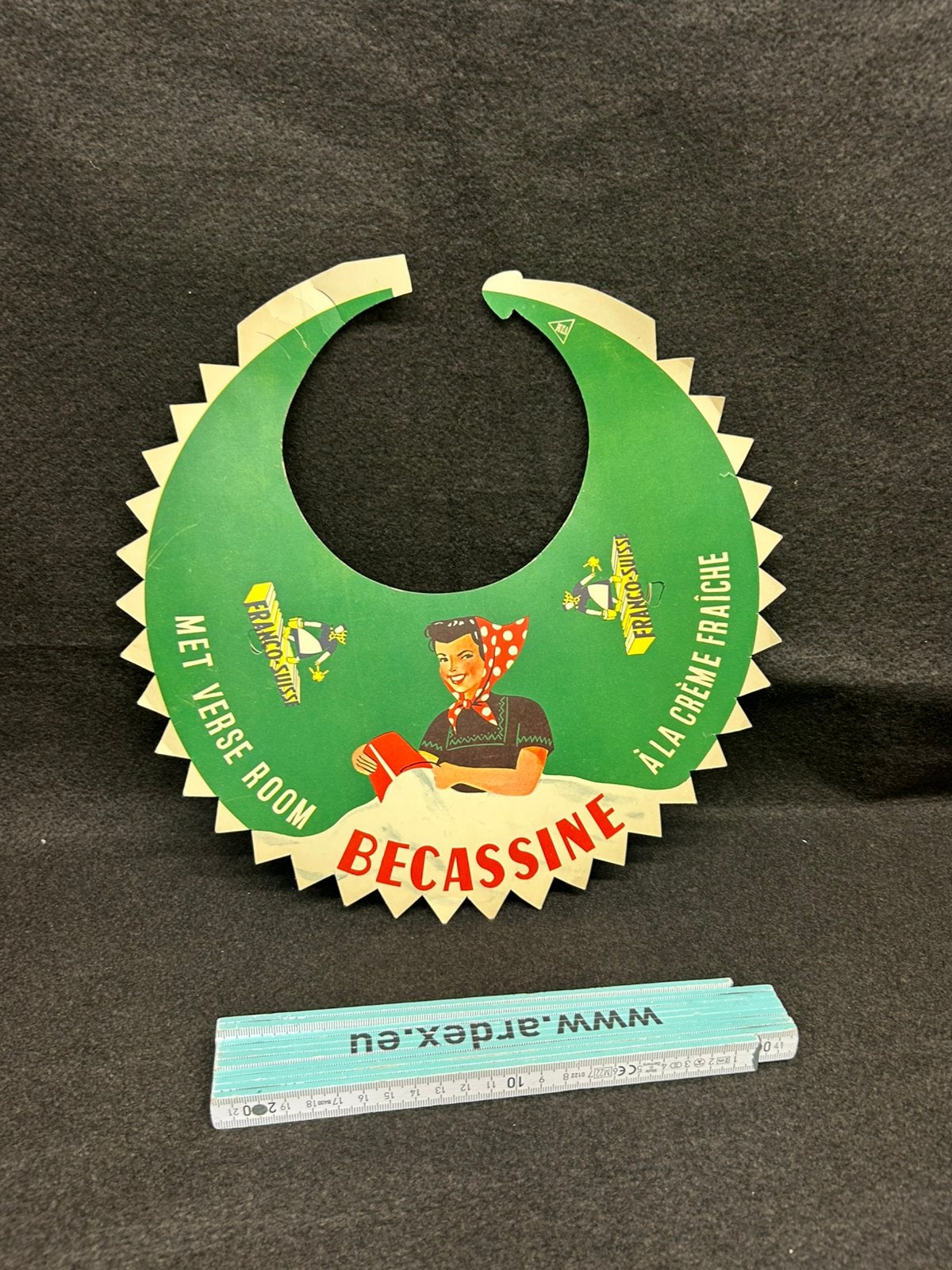 Kartonnen hoedje, Ophalen of Verzenden, Zo goed als nieuw, Reclamebord