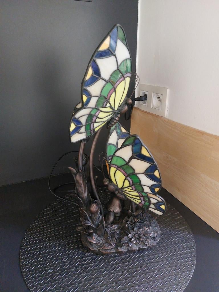 Lampe en vitrail de style Tiffany, Maison & Meubles, Enlèvement ou Envoi, Comme neuf, Verre, Moins de 50 cm