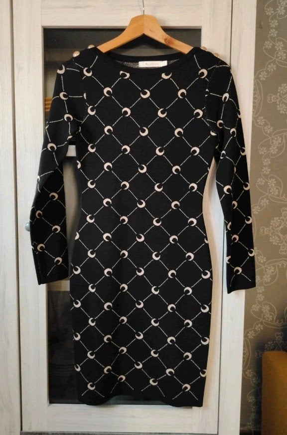 STRAKKE JURK - ELEGANT EN MOOI VOOR FEESTJES/AVONDEN, Kleding | Dames, Zwart, Ophalen of Verzenden, Maat 36 (S), Gedragen