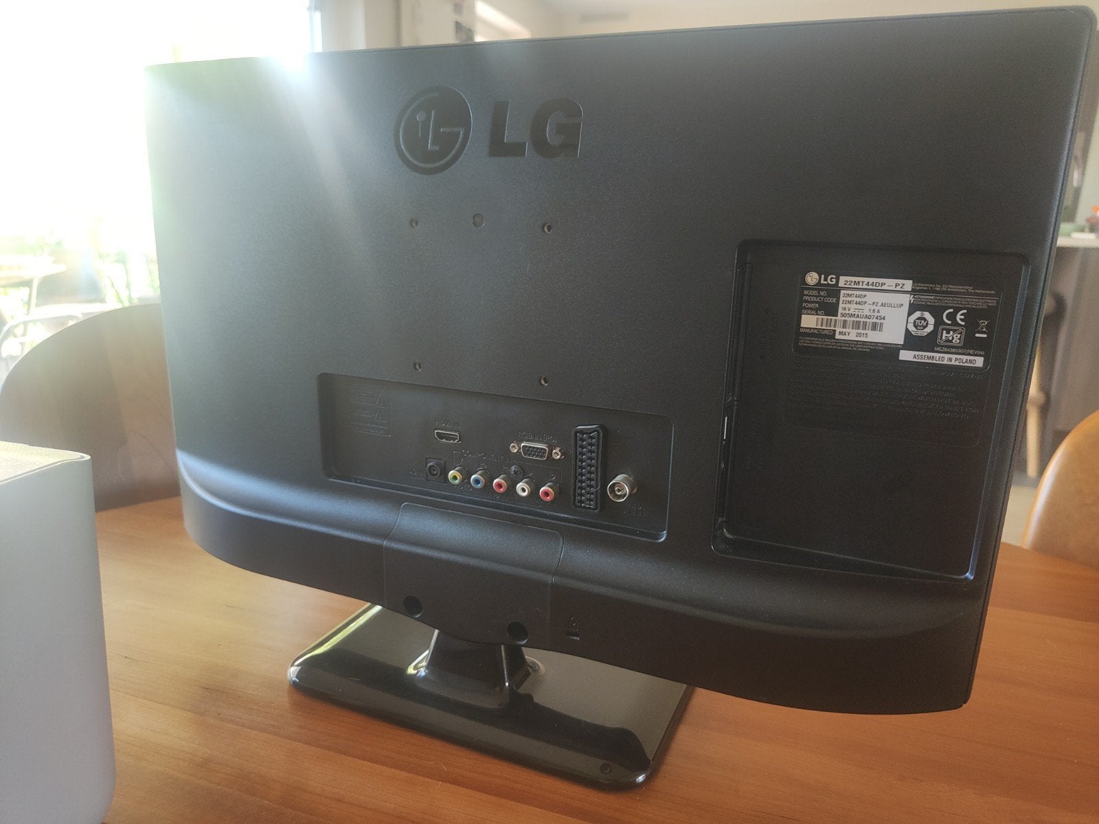 LG tv met afstandsbediening, Ophalen, LG