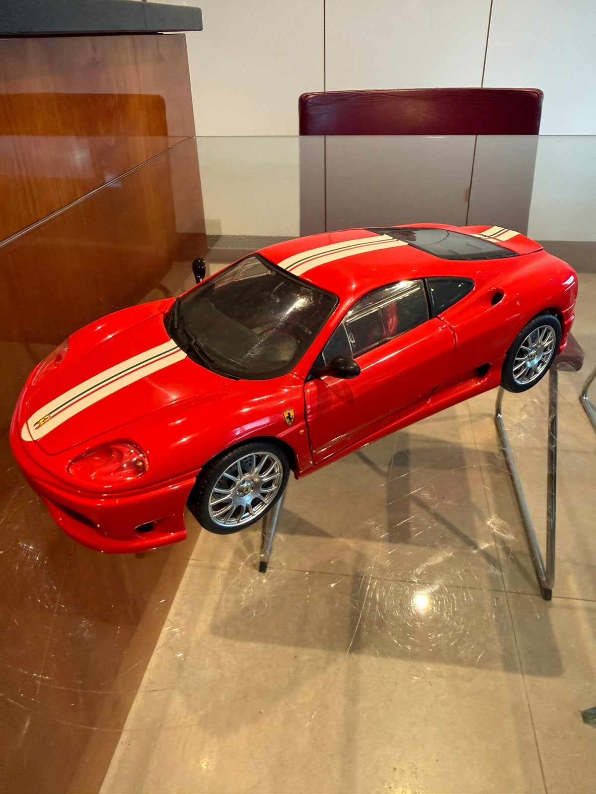 Ferrari 360 Modena Challenge Stradale 1:18 Hot Wheels, Hobby en Vrije tijd, Modelauto's | 1:18, Ophalen of Verzenden, Zo goed als nieuw