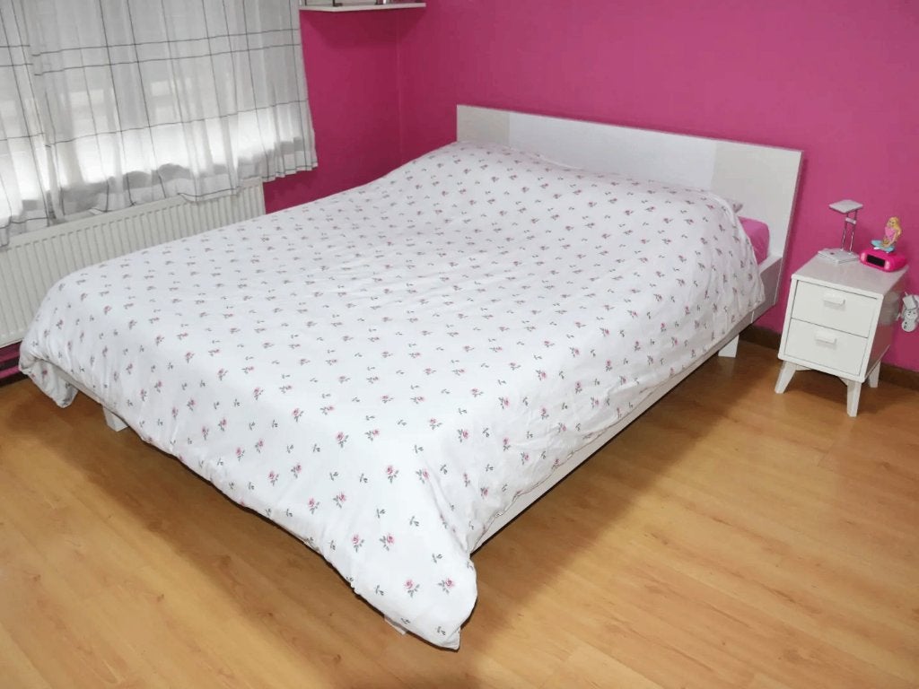 Lit double cadre + sommier 160 sur 210 cm, 210 cm, Enlèvement, Utilisé, Blanc