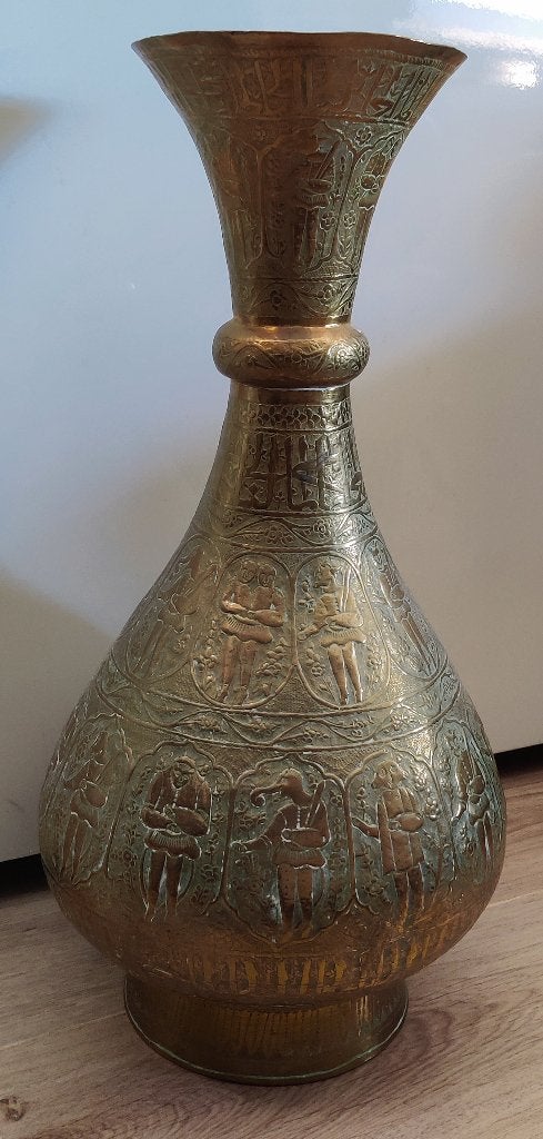 Grand vase, Enlèvement ou Envoi