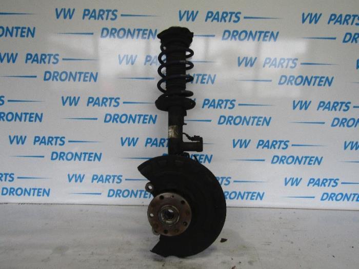 Schokdemperpoot links-voor van een Volkswagen Scirocco, Gebruikt, -, Volkswagen, -
