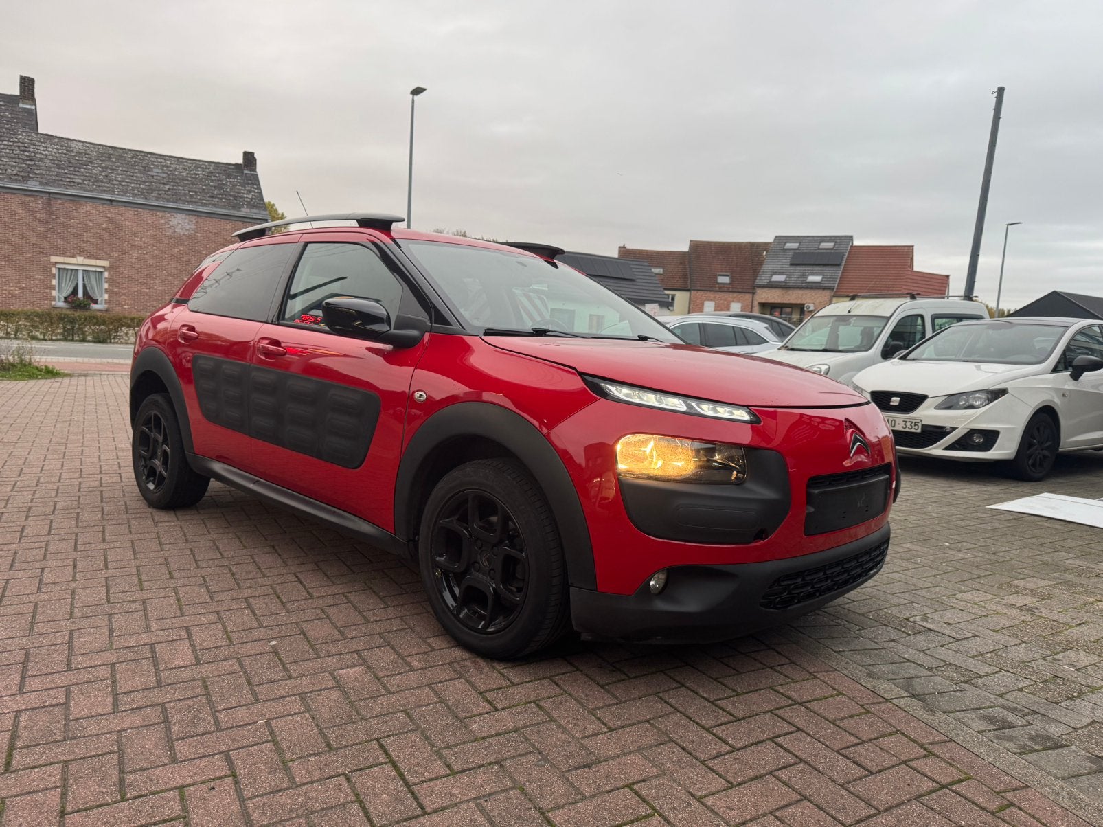 Citroën C4 Cactus 1.2 - BENZINE - AIRCO - 122.000km - 2015, Auto's, Euro 5, Stof, 1199 cc, 107 g/km