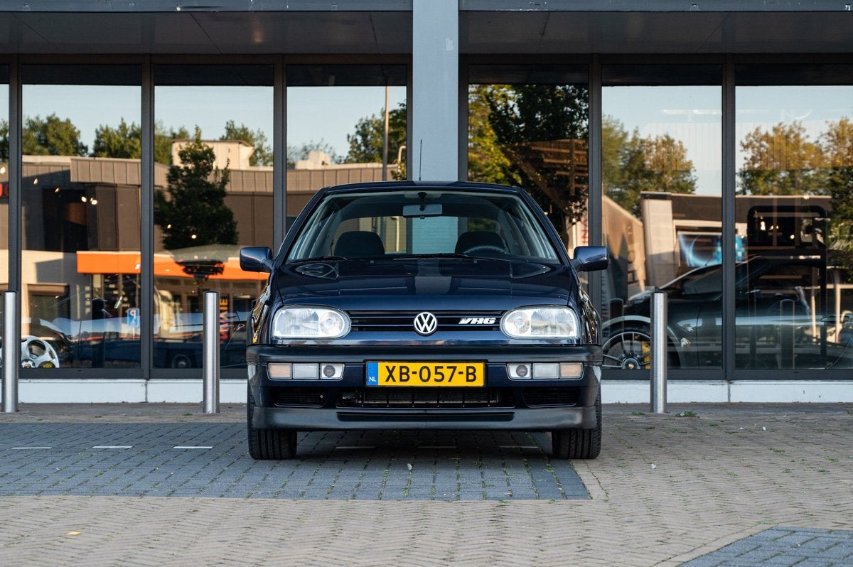 Volkswagen Golf VR6 - NO RESERVE VEILING (automatique), Achat, Entreprise, Autres couleurs, 5 portes
