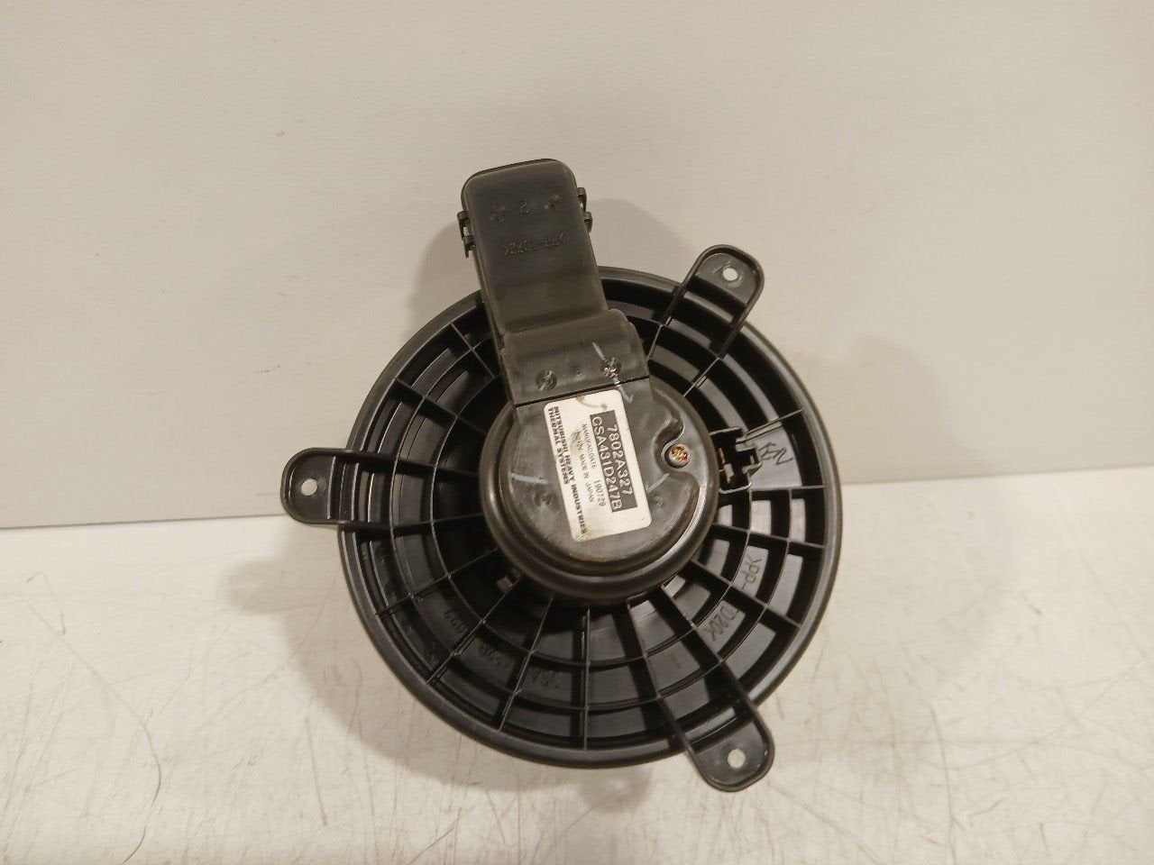 Kachel ventilator motor Mitsubishi Outlander, Onderdelen@venauto.nl, Van der Ven Autorecycling B.V., Ettenseweg 76, 4706 PB Roosendaal, The Netherlands