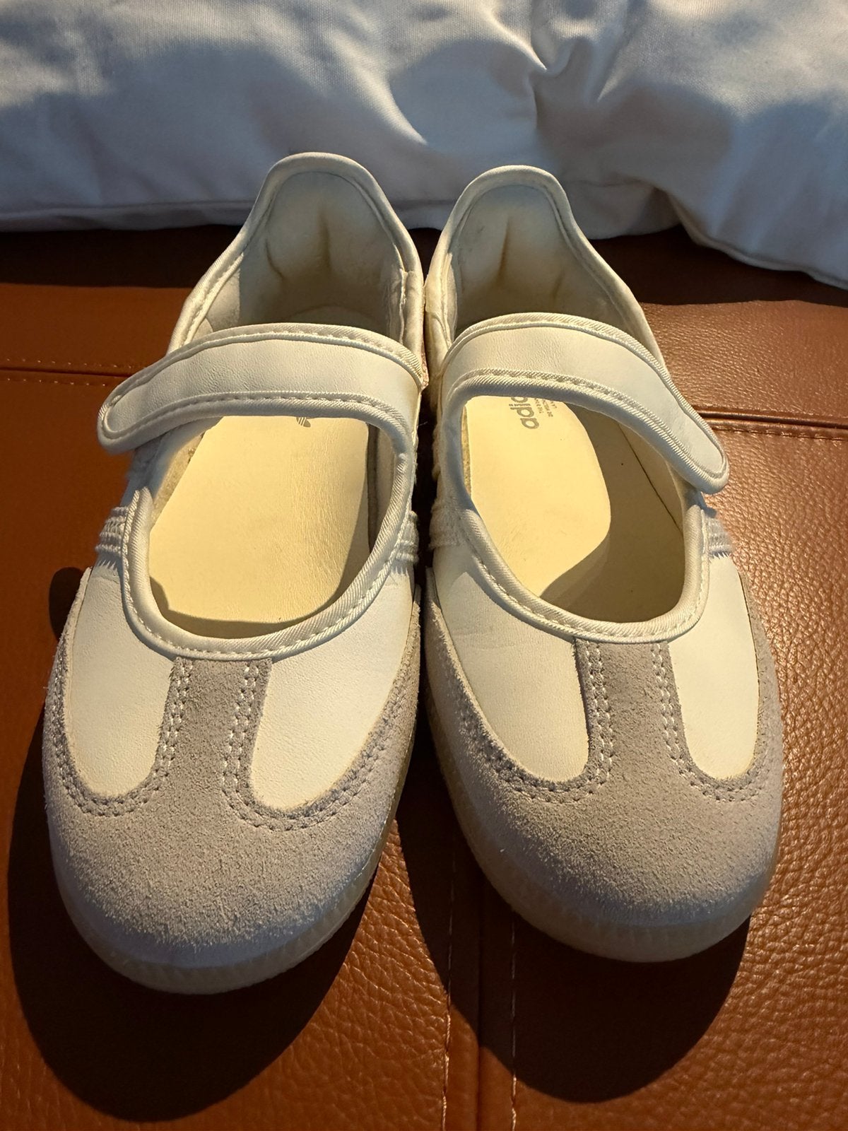 Adidas Samba Jane W, Kleding | Dames, Ophalen, Beige, Ballerina's, Gedragen