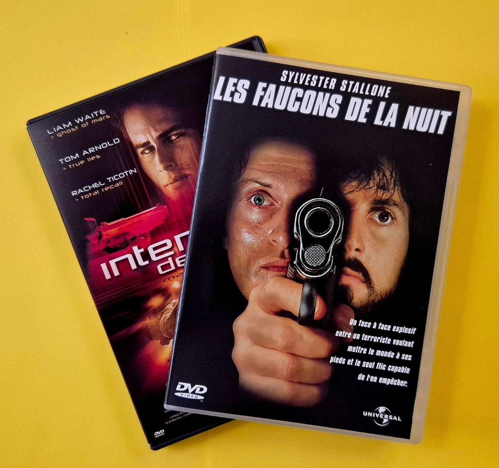 2x DVD 📀 Les faucons de la nuit + Intention de nuire, Cd's en Dvd's, Dvd's | Thrillers en Misdaad, Gebruikt, Ophalen of Verzenden