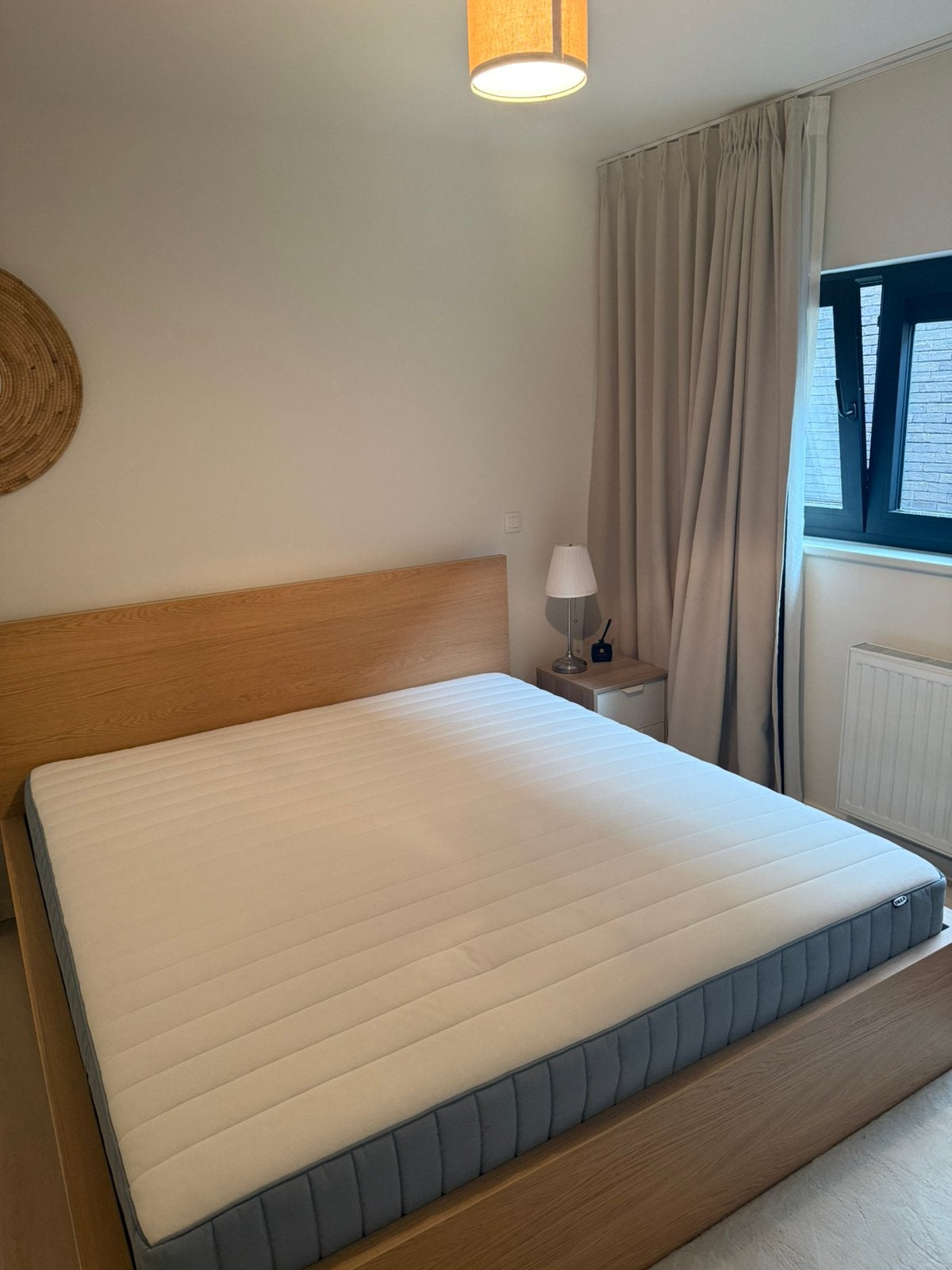 Matras Ikea nieuwstaat Pocketveren VALEVAG 1m80 x 2m, Ophalen, Zo goed als nieuw