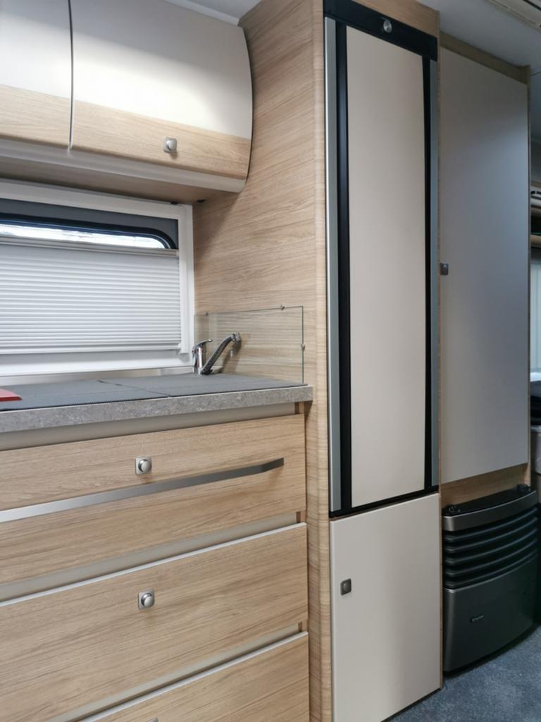 Instapklare Fendt bianca 515 enkel bedden, Caravans en Kamperen, Caravans, Ringverwarming, Tot en met 3, Particulier, Fendt