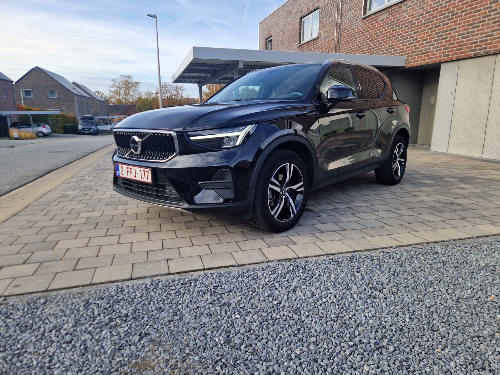 Volvo XC40 Core T2 automatique à essence, Autos, Capteur de lumière, Achat, Euro 6, Carnet d'entretien