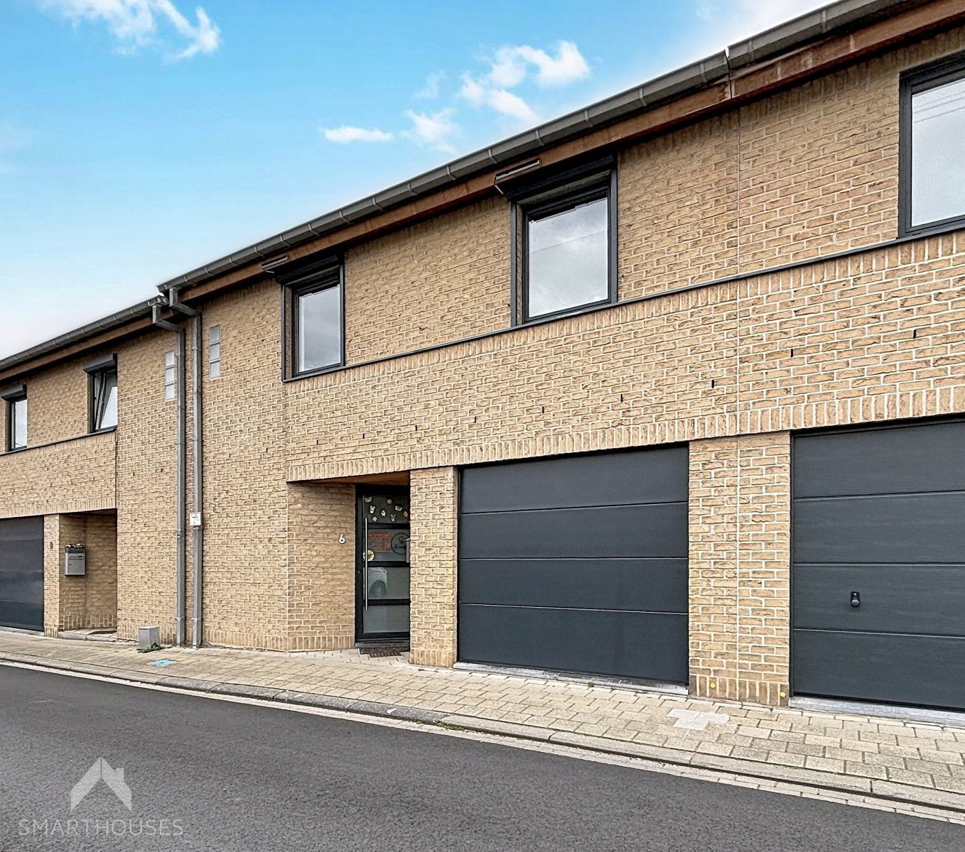 RUIME GEZINSWONING, Immo, 130 kWh/m²/jaar, Tot 200 m², 168 m², 3 kamers