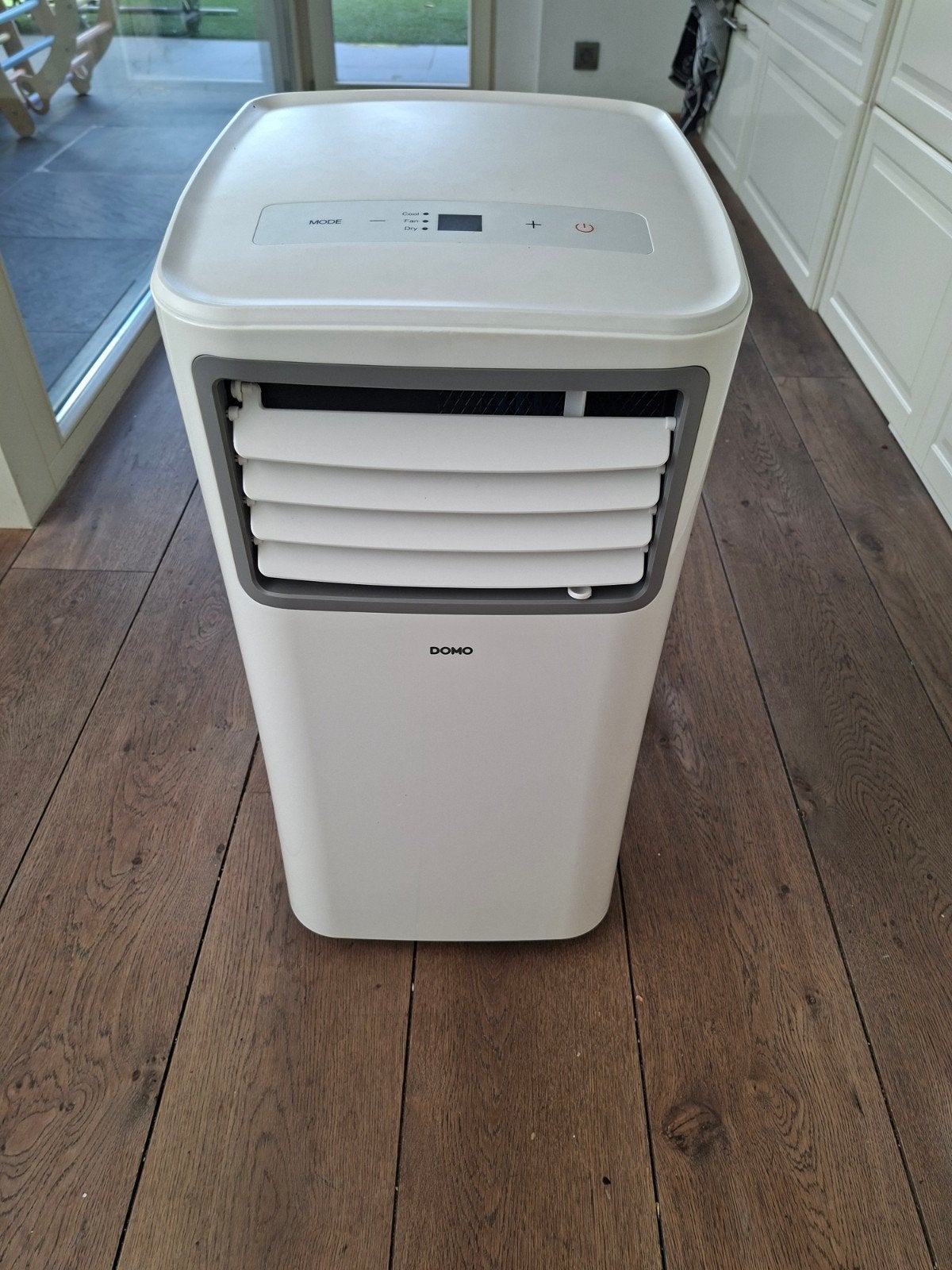 Climatiseur mobile DOMO DO263A, 60 à 100 m³, Refroidissement et Déshumidification, Comme neuf, Enlèvement