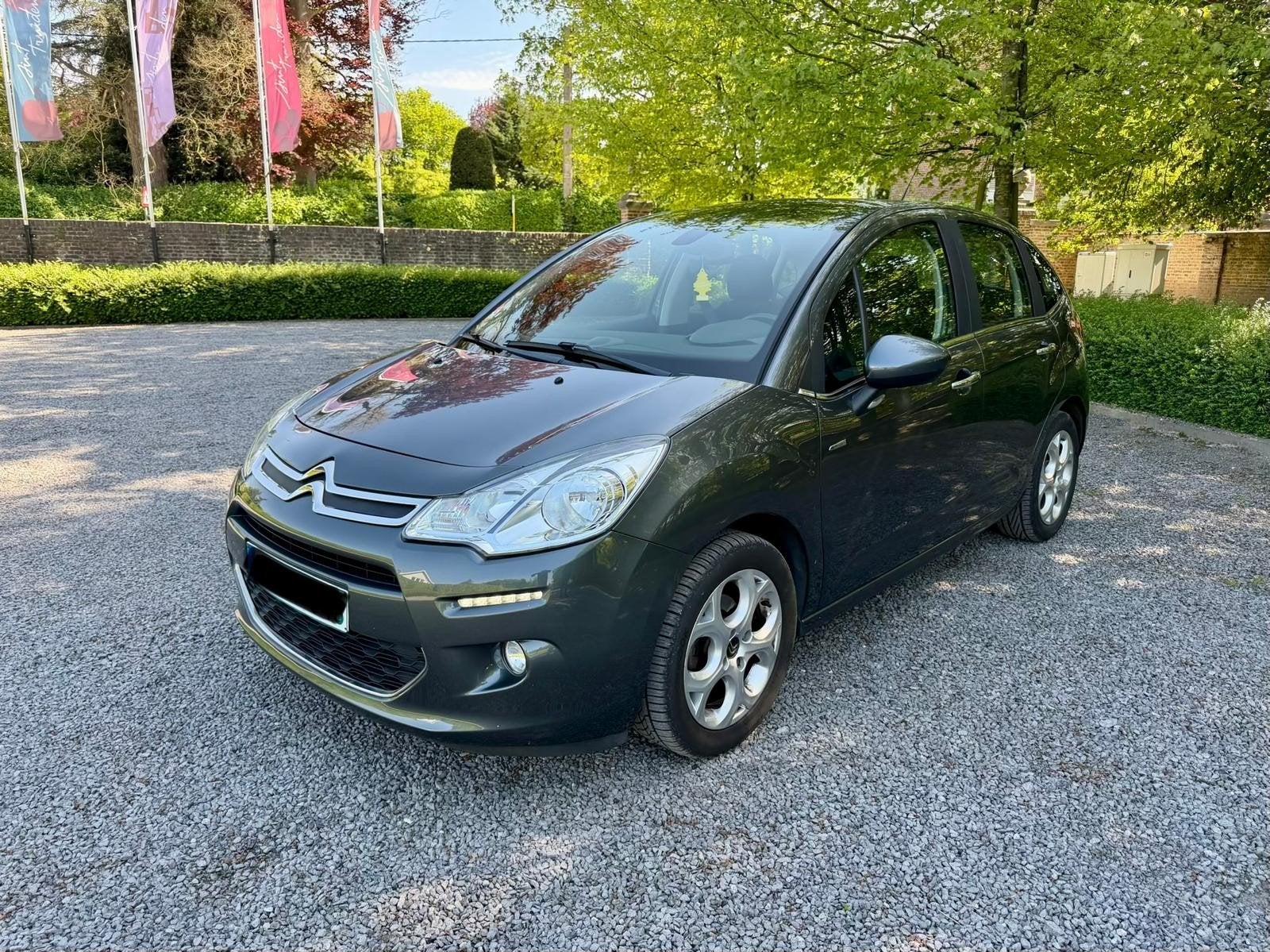 Citroën C3 1.2 pure tech LED Exclusive pano, Euro 6, Bluetooth, Bedrijf, Handgeschakeld