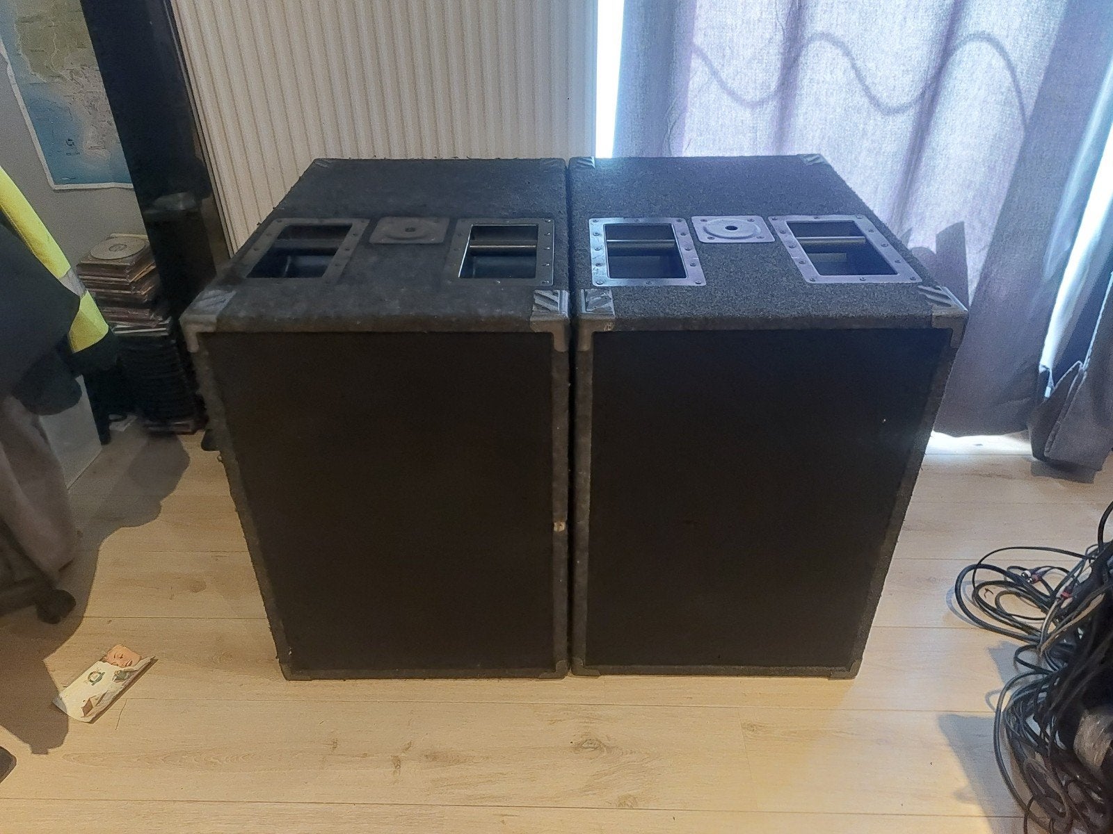 2x RCF lf15x400 subwoofers, Ophalen, Zo goed als nieuw, 120 watt of meer, Subwoofer