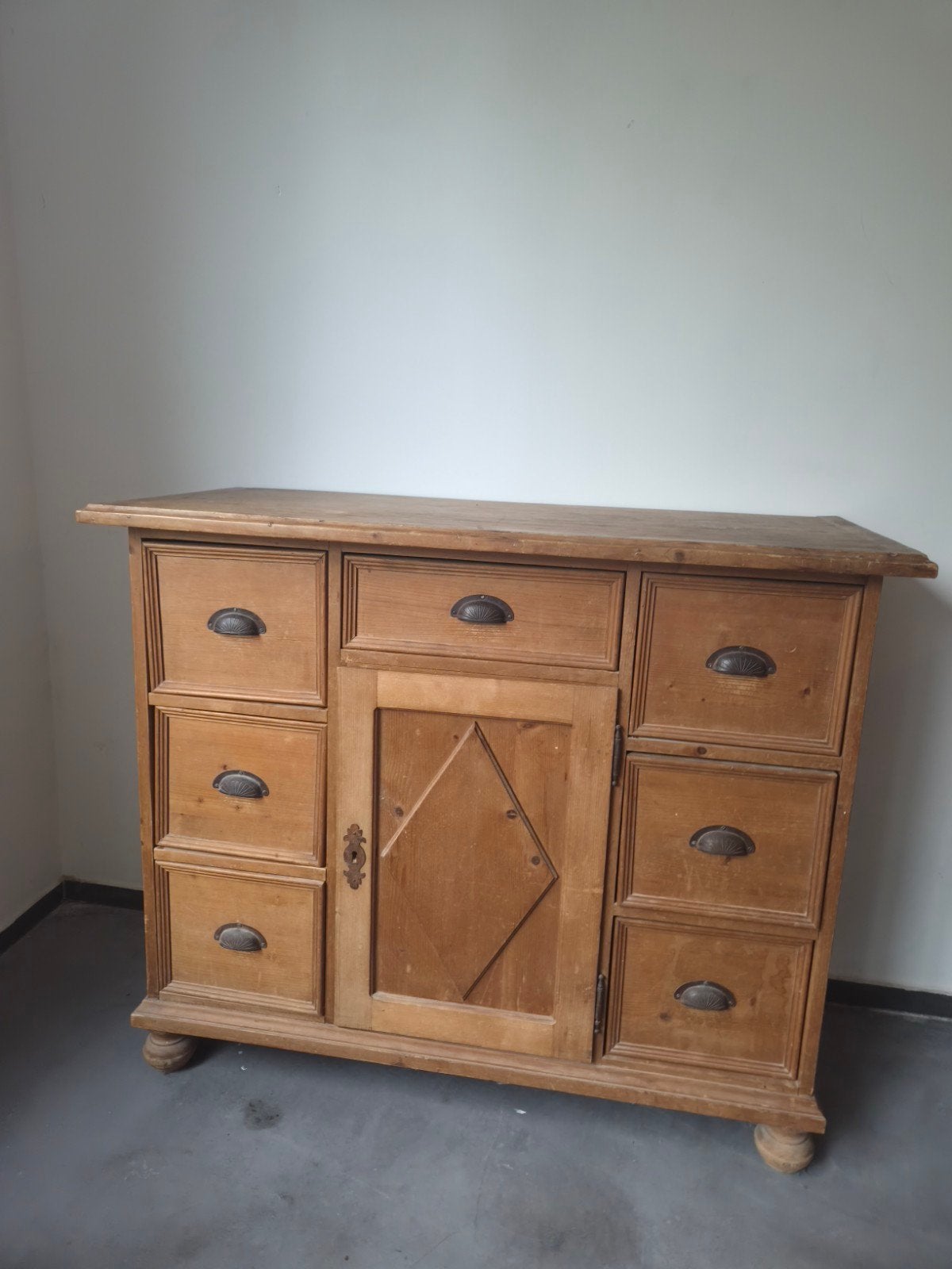 Massief grenen dressoir, Huis en Inrichting, Ophalen, Landelijk