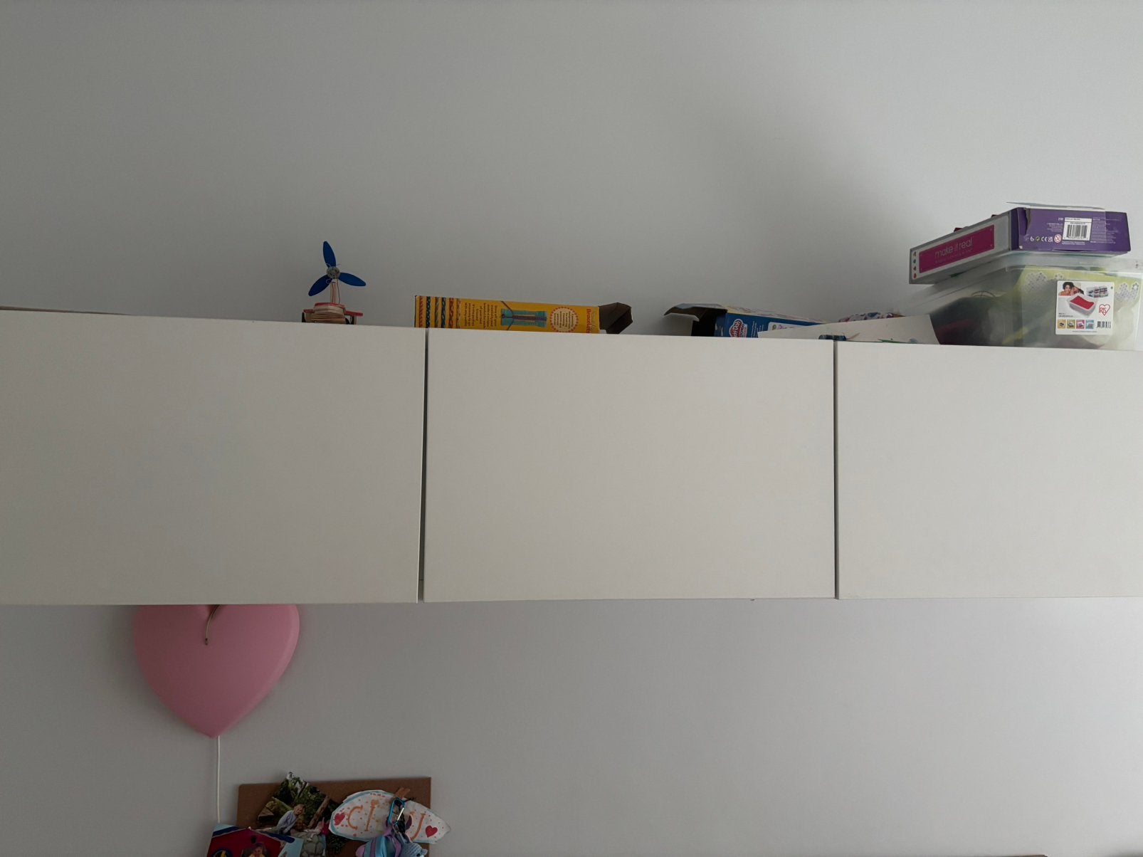 Ikea besta hangkast, Huis en Inrichting, Ophalen, Gebruikt