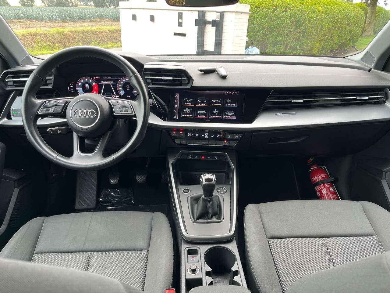 Audi A3 Sportback 30 TFSI/1eignr/94400km/Carplay/Led/Pdc/Cr, Auto's, Zwart, 0 kg, Bedrijf, 5 deurs