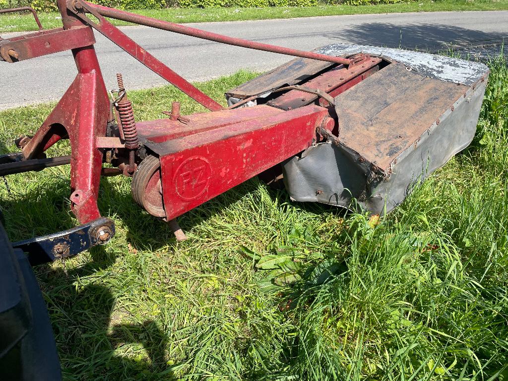 Pz strela hooimachine en pz 135 maaier, Zakelijke goederen, Ophalen, Akkerbouw, Weidebouw