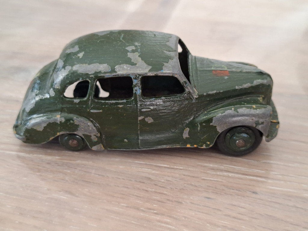 Vintage Dinky Toys Staff Car – Model 152, Ophalen of Verzenden, Gebruikt, Auto, Dinky Toys