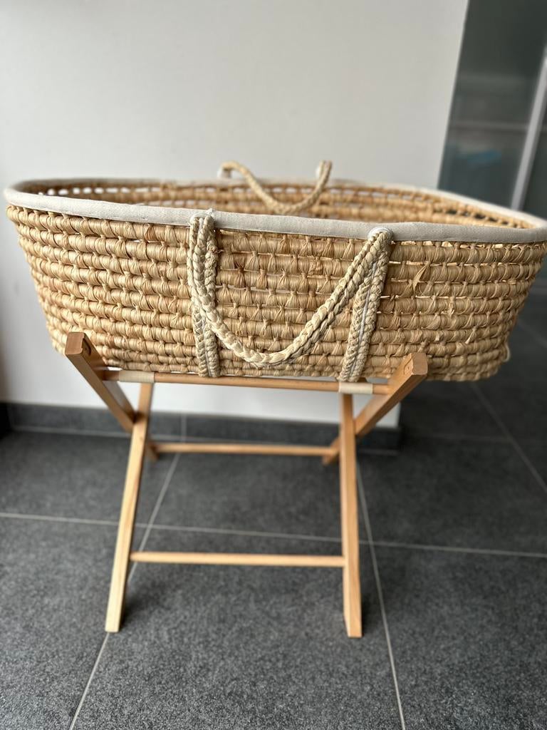Mozesmand met standaard, Kinderen en Baby's, Babywiegjes en Ledikanten, Ophalen