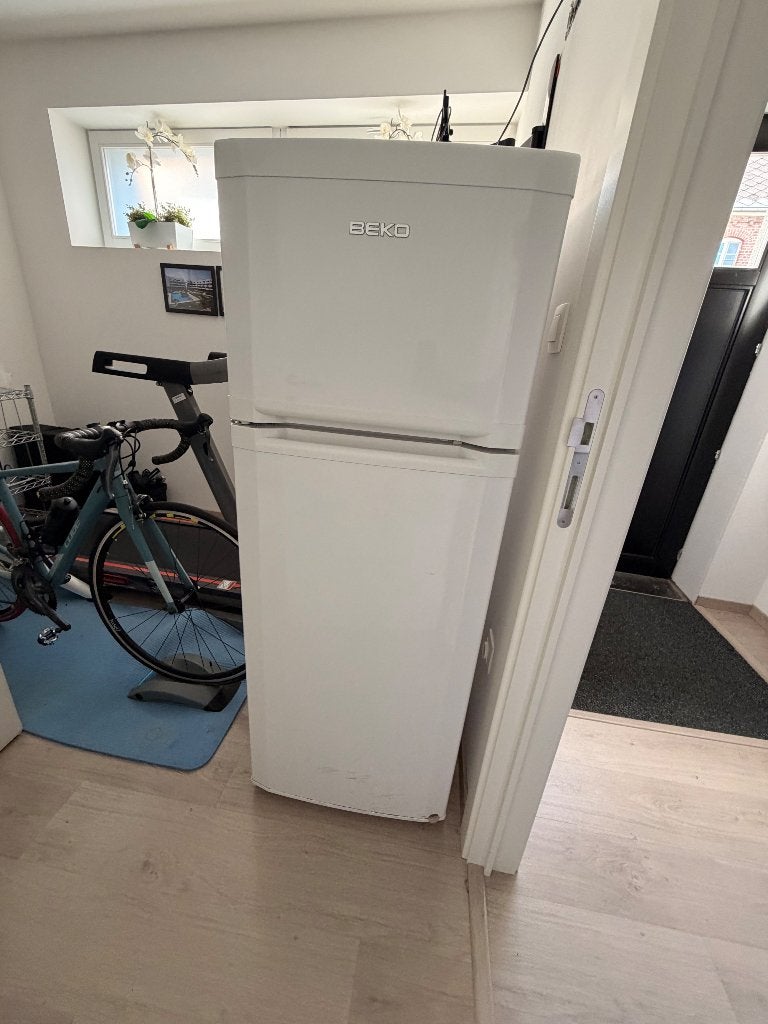 Beko Koelkast, Ophalen, Gebruikt, 140 tot 160 cm, 45 tot 60 cm