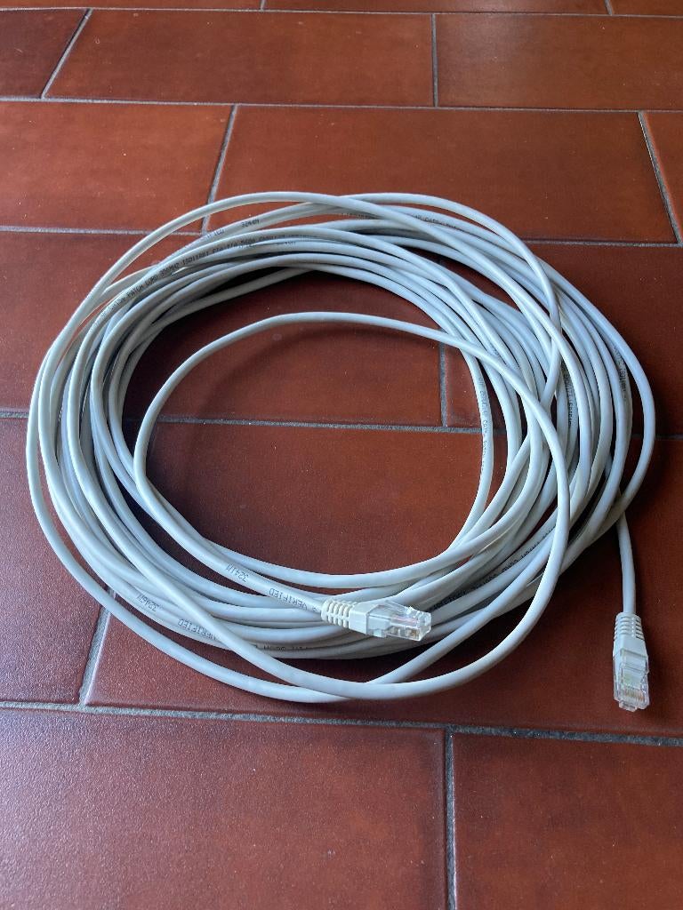 UTP kabel (15m), Enlèvement ou Envoi, Comme neuf