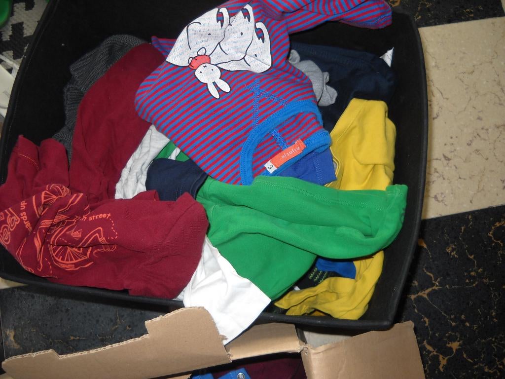 pakket jongens kleding 80-86-92-ook merken-1euro t stuk, Enfants & Bébés, Vêtements de bébé | Taille 86, Enlèvement, Comme neuf