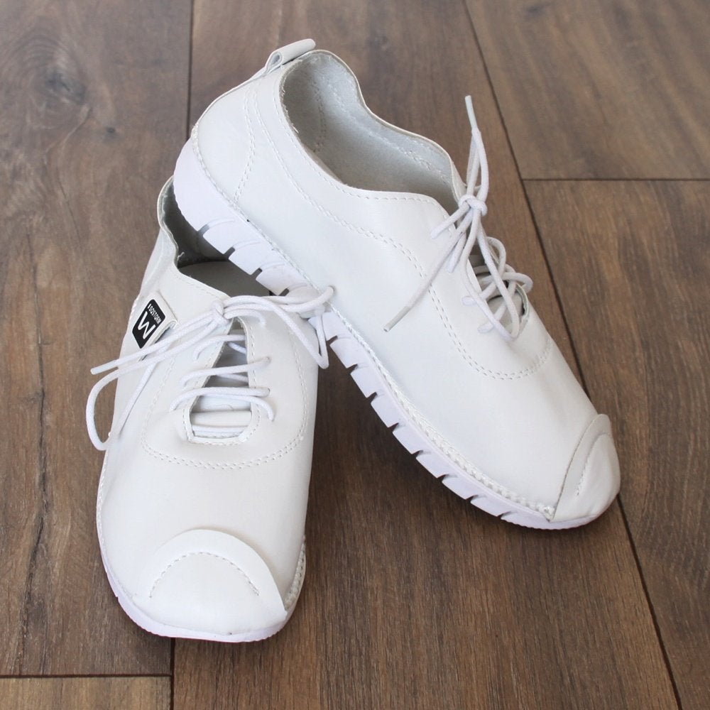 Zeer Mooie ISQSTQRM Schoenen (Maat 39) € 40,-, ISQSTQRM, Verzenden, Wit, Zo goed als nieuw