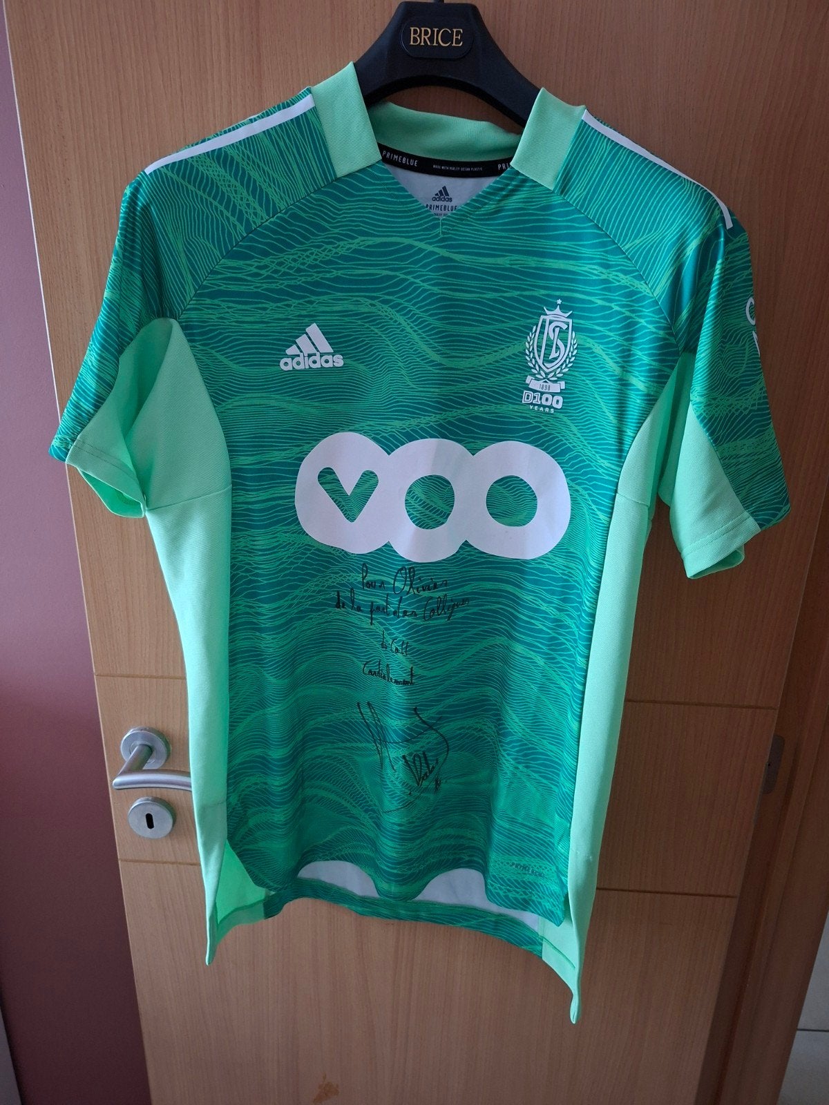 gesigneerde kurk standaard, Ophalen of Verzenden, Nieuw, Shirt