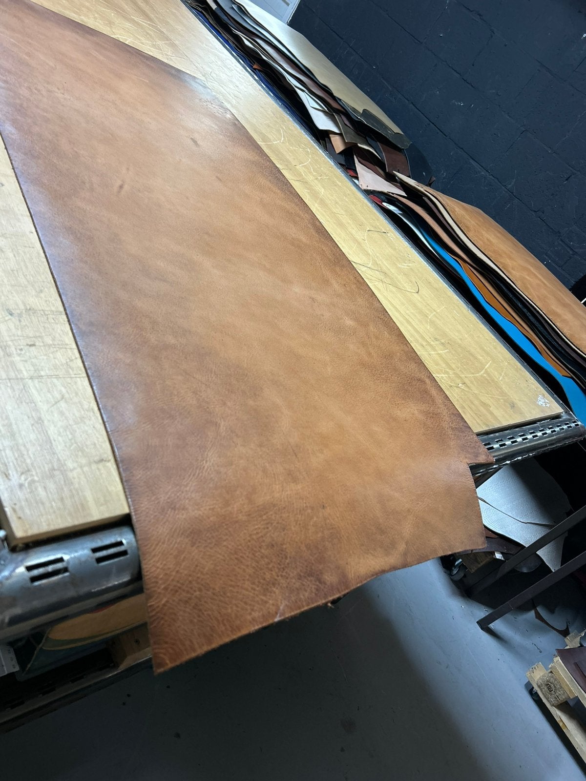 Cognac patina-vintage tuigleer 2.3 mm dikte soepel nr69, Ophalen of Verzenden, Zo goed als nieuw