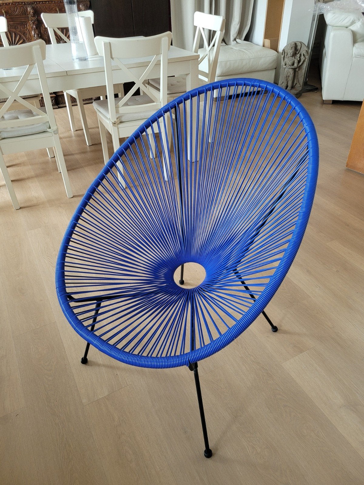 Fauteuil design, Enlèvement