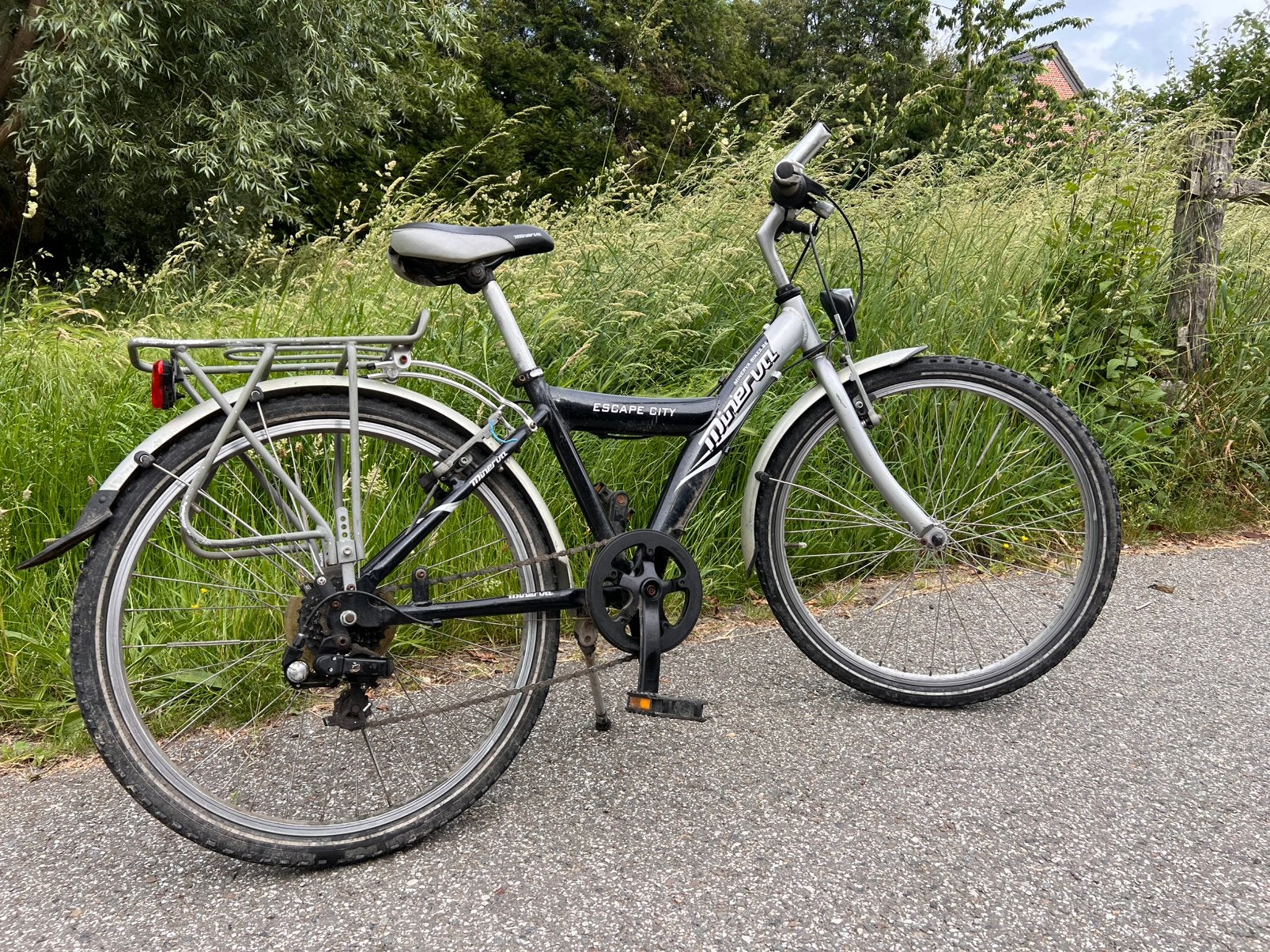 Jongensfiets Minerva Escape City 24 inch (8-11 jaar), Fietsen en Brommers, Ophalen, Velgrem, Versnellingen, Gebruikt